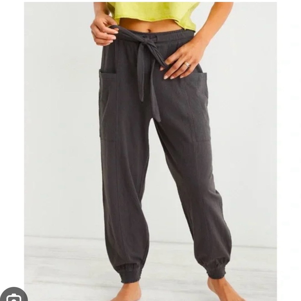 Aerie joggers